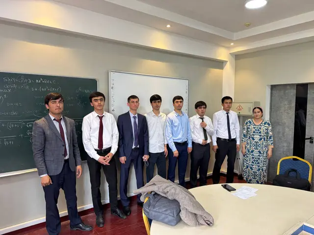 Softclub students and teachers